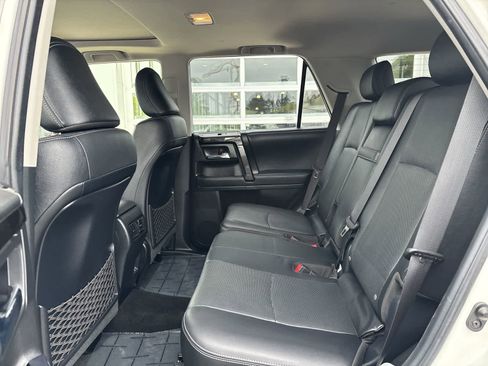 Used 2021 Toyota 4Runner Nightshade AWD/4WD image 8