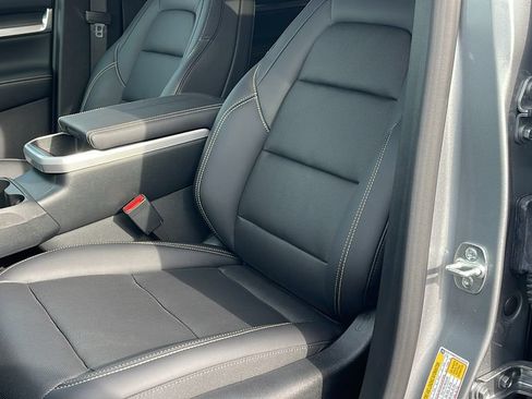 New 2027 GMC Terrain Elevation w/ Elevation Premium Package FWD image 11