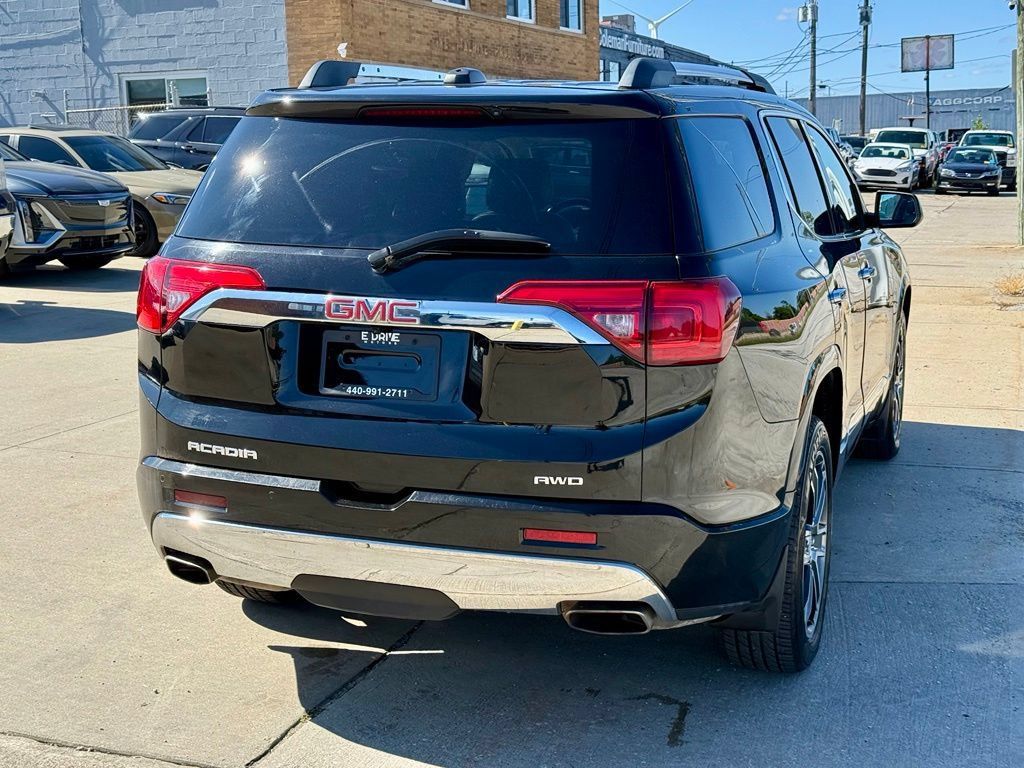 Used 2019 GMC Acadia Denali w/ Technology Package AWD/4WD image 7