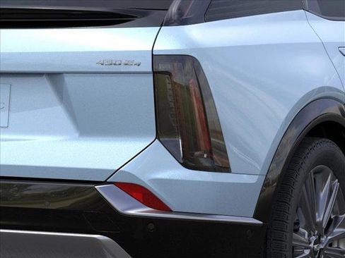 New 2026 Cadillac Optiq Sport 2 image 11