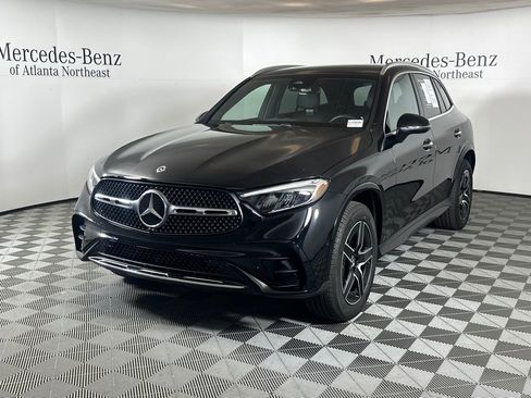 Certified 2026 Mercedes-Benz GLC 300 image 3