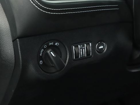 Used 2023 Dodge Challenger SRT Hellcat image 7