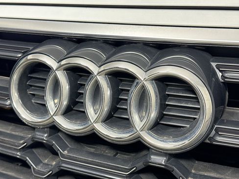 Certified 2023 Audi Q5 2.0T Premium w/ Convenience Package image 30