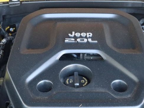 Used 2020 Jeep Wrangler Unlimited Sport S AWD/4WD image 33