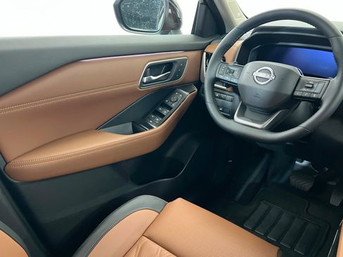 New 2026 Nissan Rogue Platinum w/ Platinum Premium Package image 11