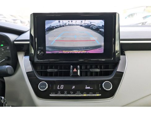 Used 2023 Toyota Corolla LE image 25