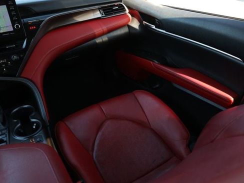 Used 2021 Toyota Camry XSE w/ Navigation Package image 27