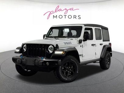 Used 2023 Jeep Wrangler Unlimited w/ Cold Weather Group