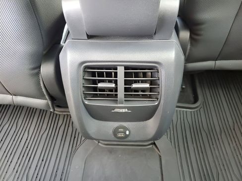 Used 2021 Ford Mustang Mach-E Premium image 21