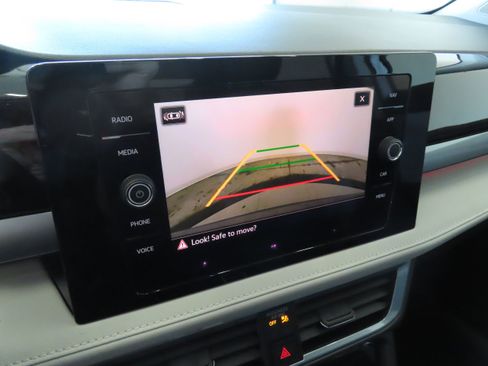 New 2026 Volkswagen Taos SEL AWD/4WD image 19