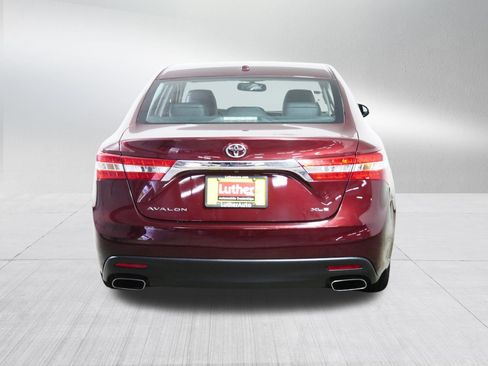Used 2015 Toyota Avalon XLE Touring FWD image 6