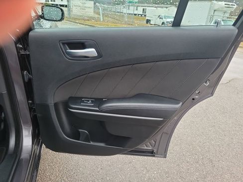 Used 2023 Dodge Charger SXT image 34