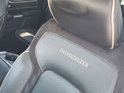 Used 2019 RAM 1500 Laramie image 15