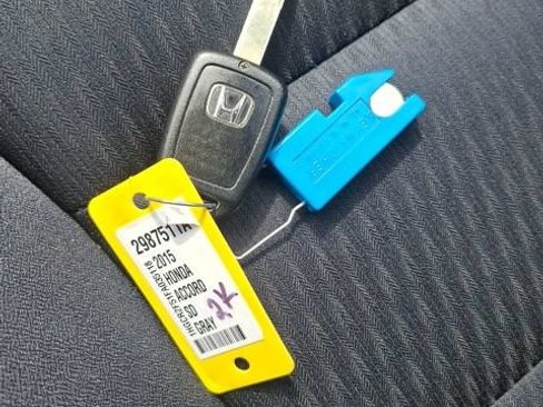 Used 2015 Honda Accord Sport image 26