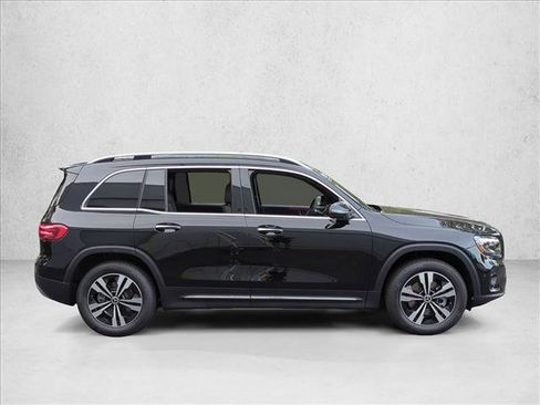 Certified 2026 Mercedes-Benz GLB 250 image 4