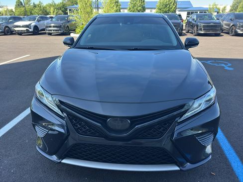 Used 2020 Toyota Camry XSE AWD/4WD image 3