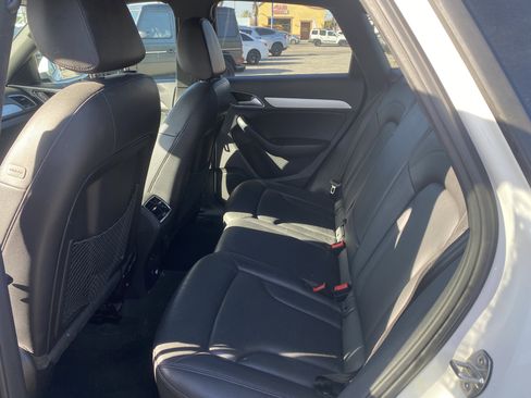 Used 2018 Audi Q3 2.0T Premium image 17