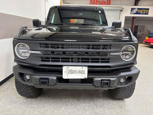 Used 2022 Ford Bronco Black Diamond AWD/4WD image 2