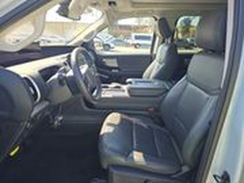 Used 2025 Ford Expedition Max Active image 5