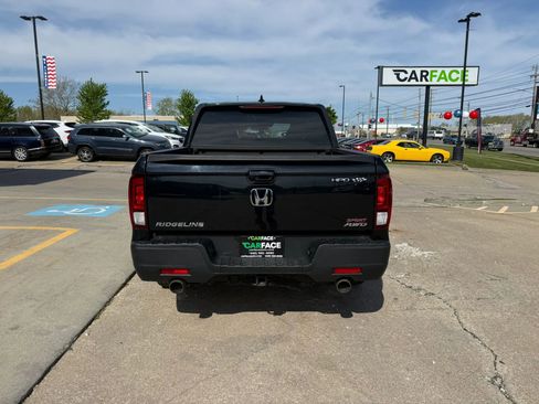 Used 2021 Honda Ridgeline Sport image 11