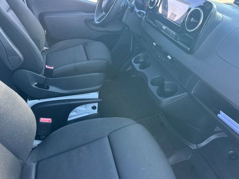 Certified 2025 Mercedes-Benz Sprinter 2500 image 15