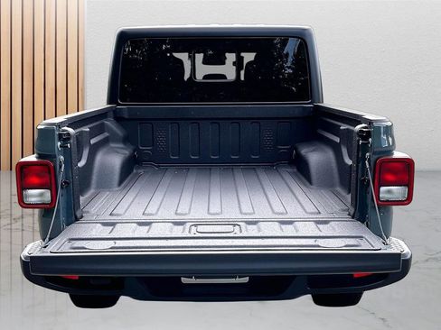 New 2026 Jeep Gladiator Sport AWD/4WD image 21