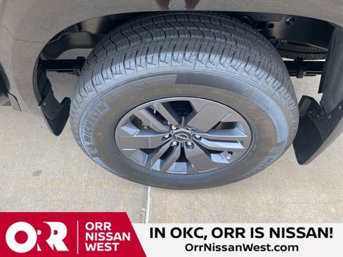 New 2026 Nissan Frontier SV w/ All-Weather Content Package image 9