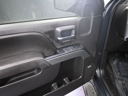 Used 2017 Chevrolet Silverado 1500 LT w/ All Star Edition image 13