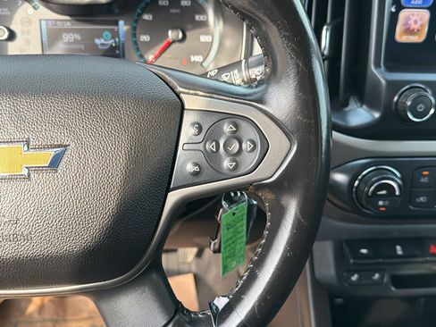 Used 2016 Chevrolet Colorado Z71 AWD/4WD image 31