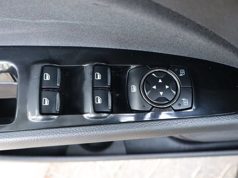 Used 2014 Ford Fusion SE FWD image 27