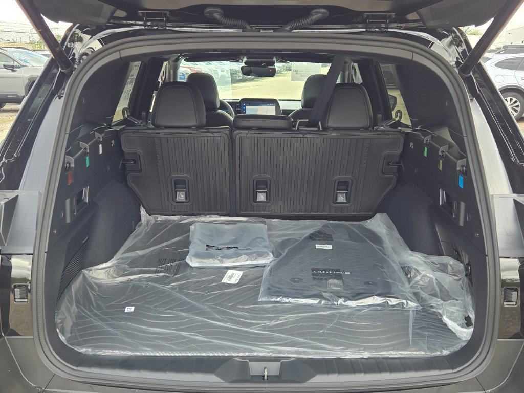 New 2026 Subaru Outback Limited AWD/4WD image 21