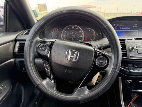 Used 2016 Honda Accord Sport image 8