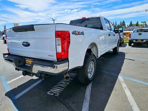 Used 2019 Ford F250 XL w/ Power Equipment Group AWD/4WD image 6