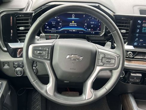 Used 2023 Chevrolet Silverado 1500 RST w/ Convenience Package II AWD/4WD image 12