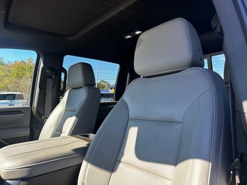 Used 2024 Chevrolet Silverado 3500 LTZ image 35