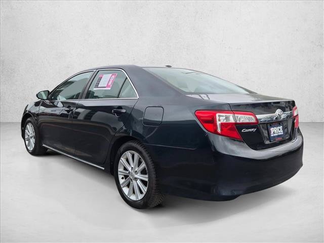 Used 2014 Toyota Camry XLE w/ Leather Package FWD image 8