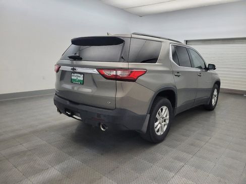Used 2019 Chevrolet Traverse LT FWD image 9