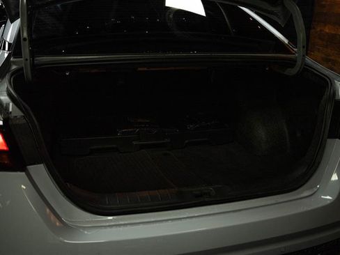Used 2025 Nissan Altima 2.5 SR FWD image 7