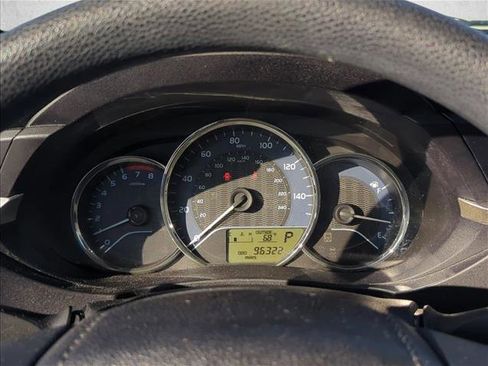 Used 2014 Toyota Corolla L image 16