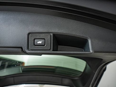 Certified 2026 Acura RDX SH-AWD w/ Advance Package image 44