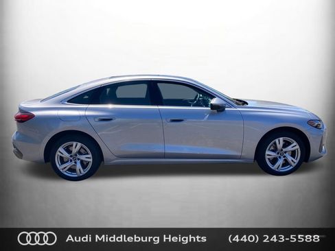 Used 2025 Audi A5 2.0T Premium Plus image 4