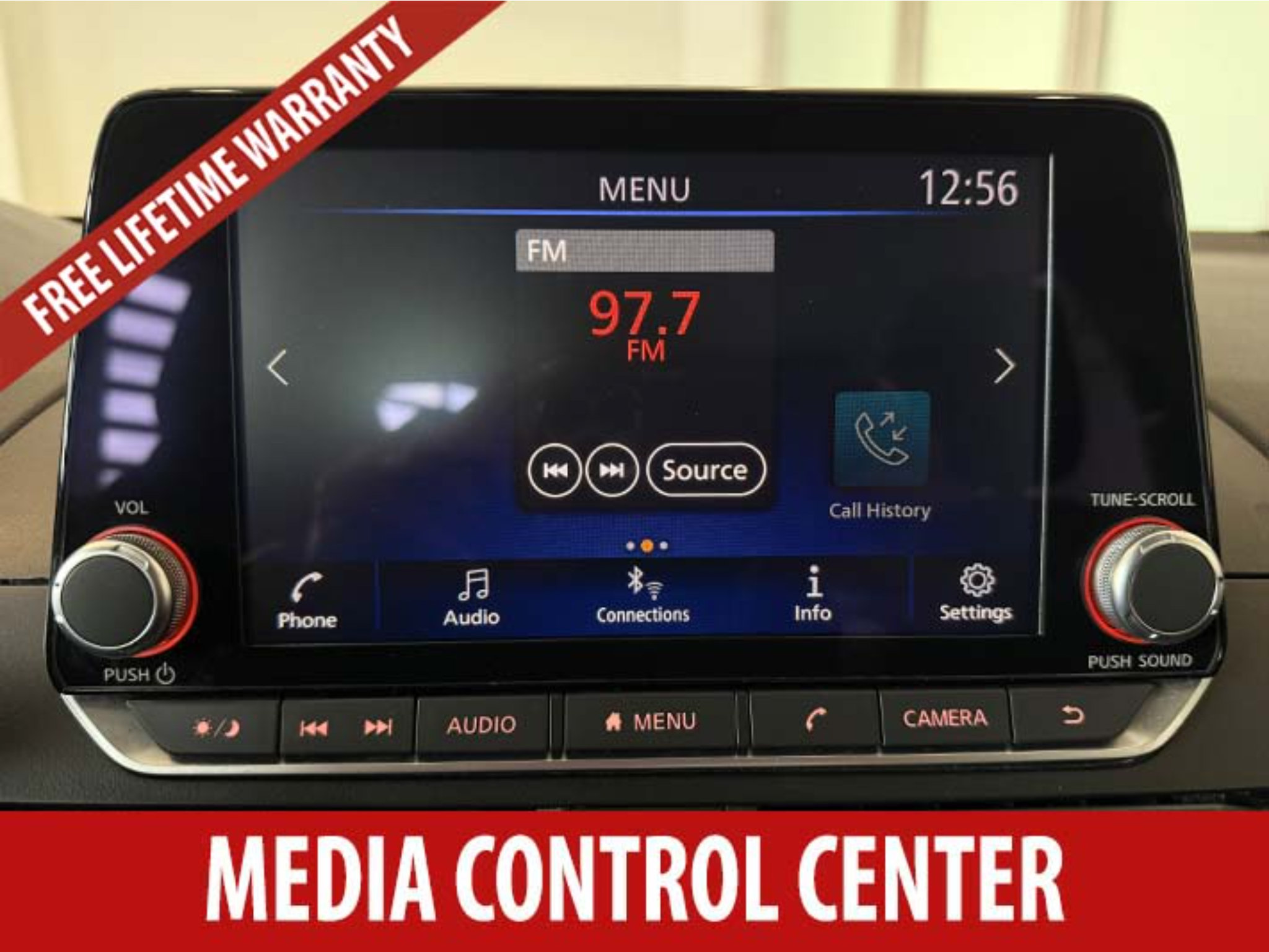 Used 2024 Nissan Altima 2.5 SV FWD image 12