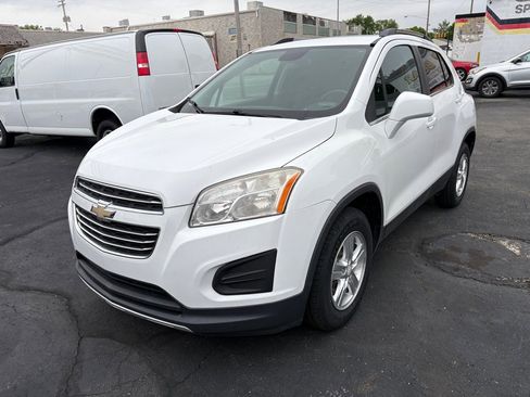 Used 2015 Chevrolet Trax LT w/ LT Sun and Sound Package AWD/4WD image 6