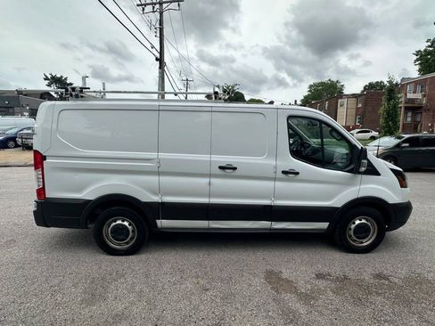 Used 2019 Ford Transit 150 130 Low Roof RWD image 4