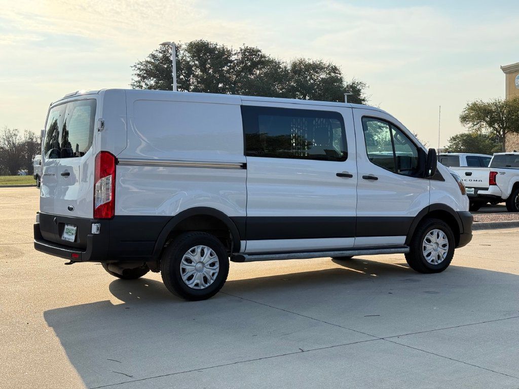 Used 2025 Ford Transit 250 Low Roof w/ Exterior Upgrade Package RWD image 4
