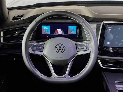 New 2025 Volkswagen Atlas Cross Sport SE image 13