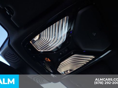 Used 2019 BMW 530e image 36