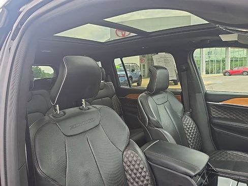 Used 2021 Jeep Grand Cherokee L Summit image 10