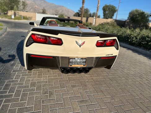 Used 2016 Chevrolet Corvette Stingray Convertible w/ 3LT Preferred Equipment Group RWD image 33