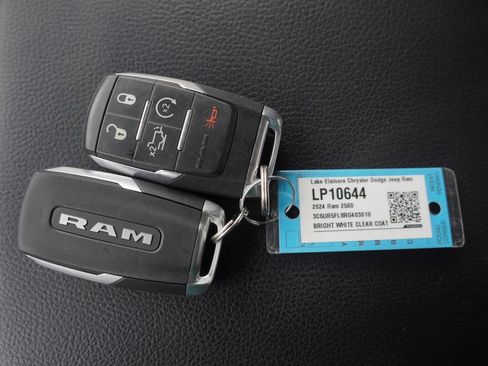 Certified 2024 RAM 2500 Laramie AWD/4WD image 9